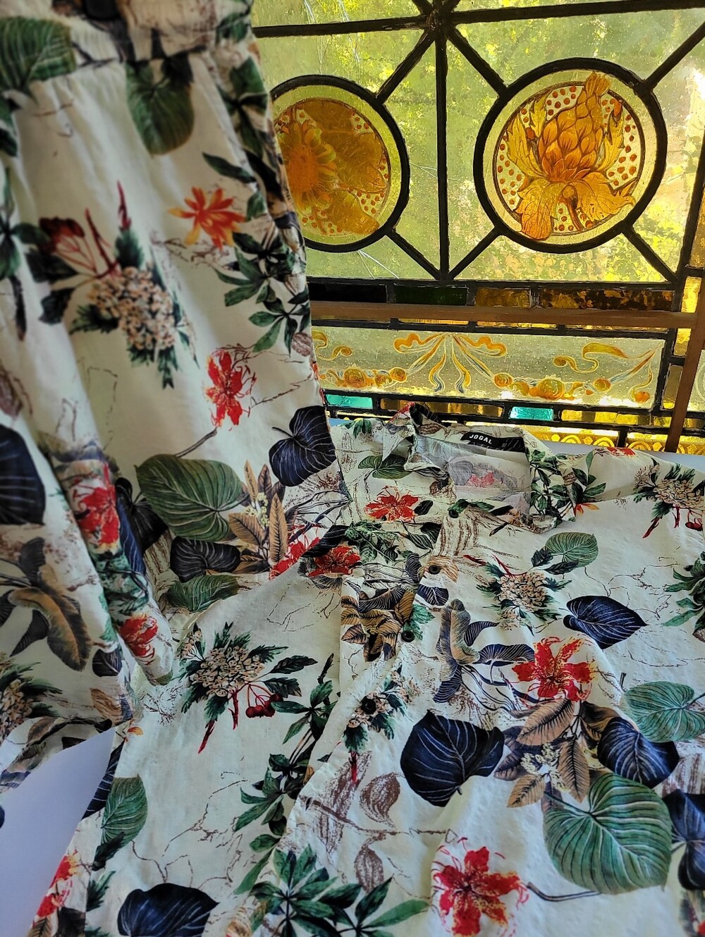 Mens XXL Floral Tropical Print Button Down Shirt  Shorts Set